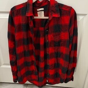 American Eagle Outfitters Red and Black Checkered Shirt